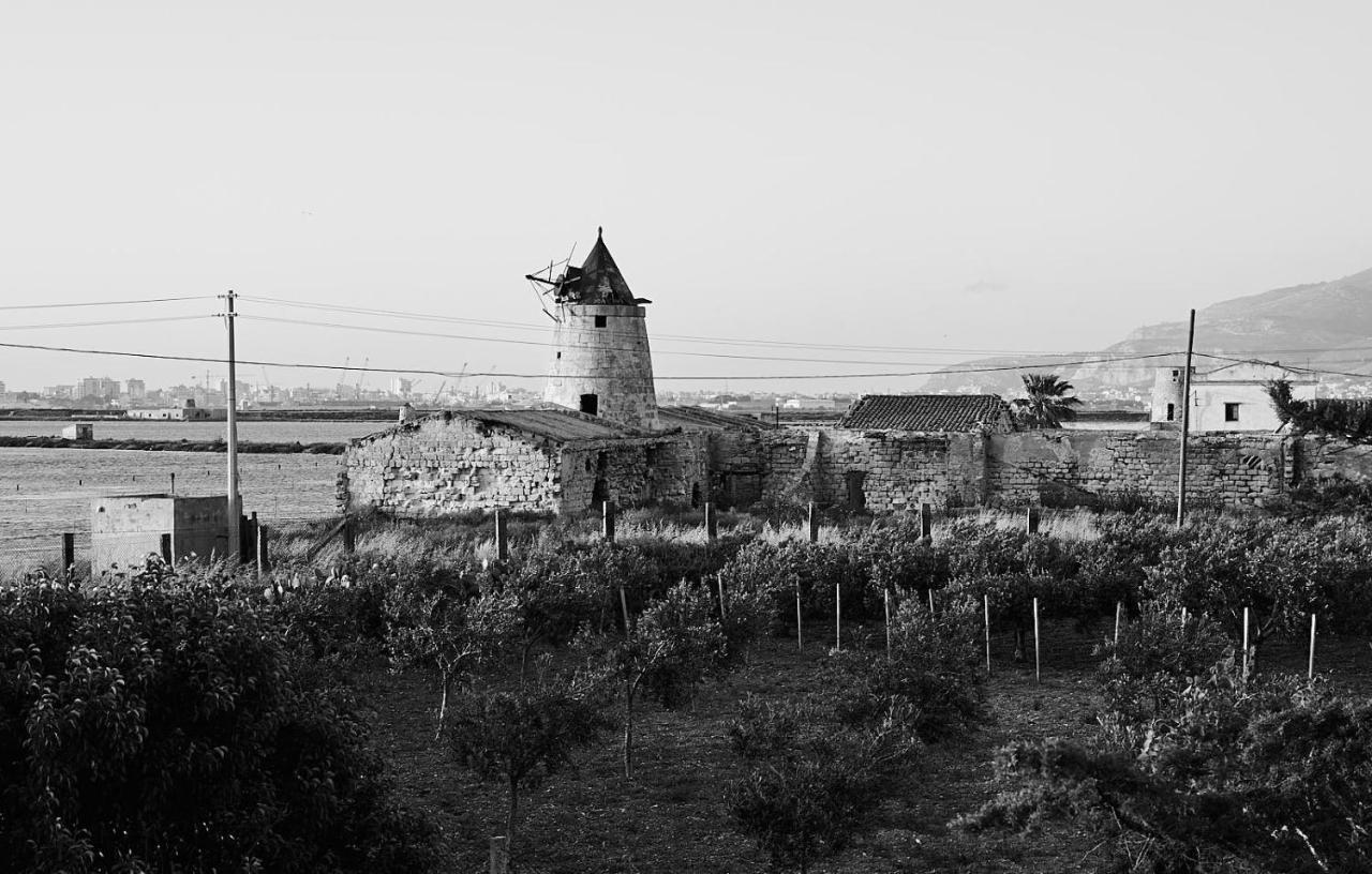 Bed and Breakfast Casolare Nelle Saline Torre Nubia Екстер'єр фото