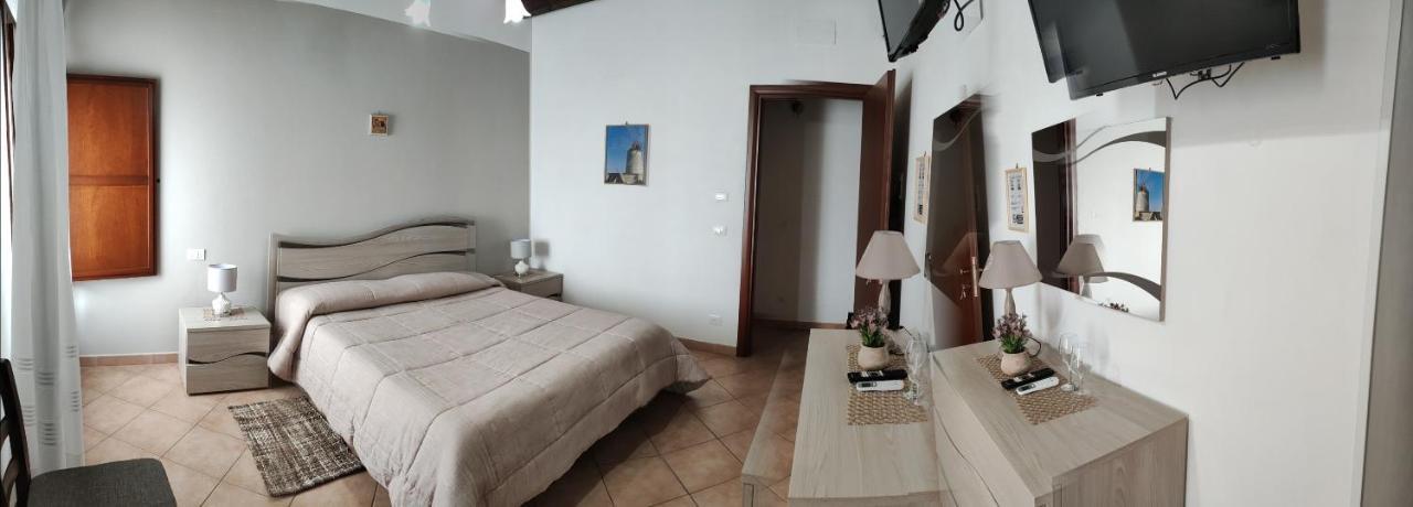 Bed and Breakfast Casolare Nelle Saline Torre Nubia Екстер'єр фото